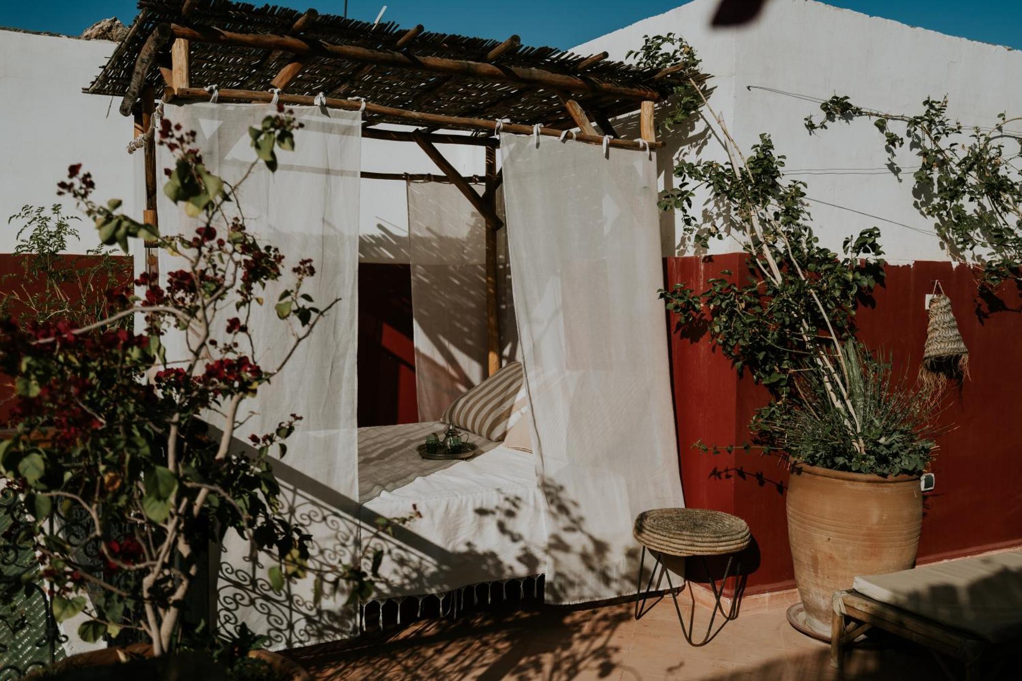 Riad Nanou - Private Riad With Pool & Rooftop Marrakesh Exteriör bild